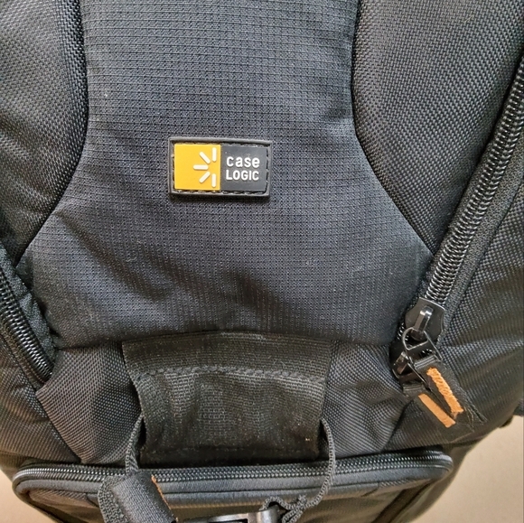 Case Logic Carrying Case Rugged(Backpack) - Picture 2 of 12